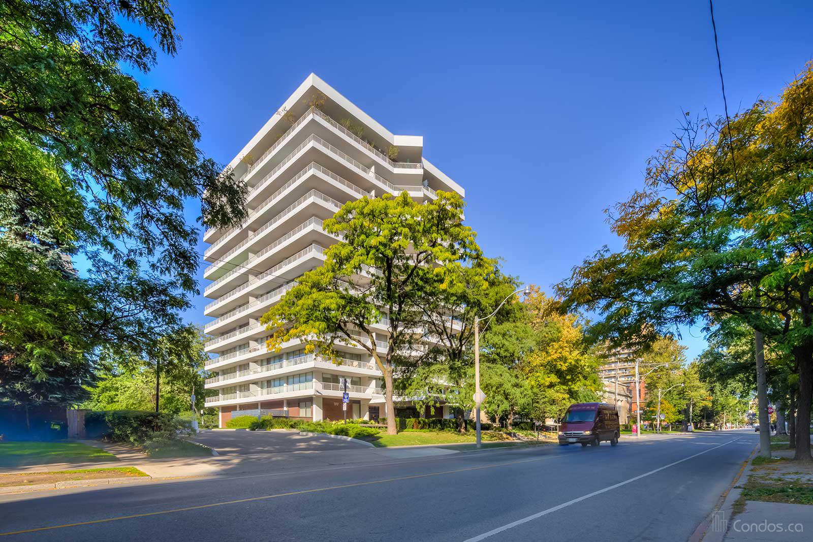 190 St George Condos