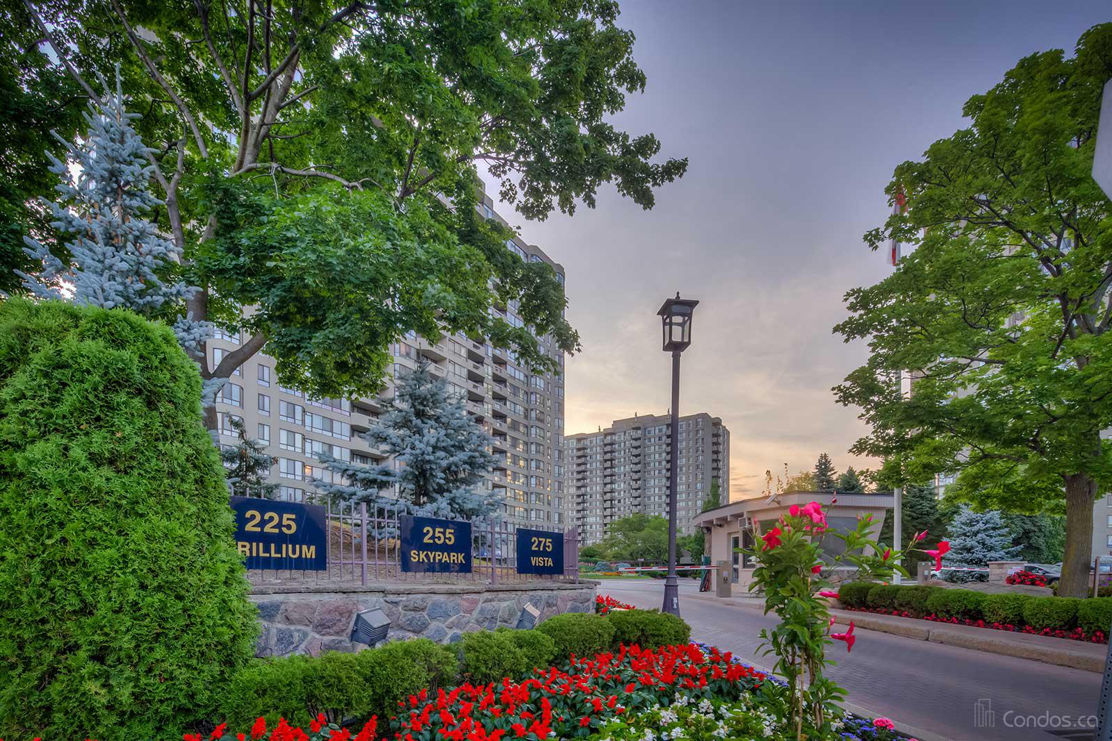 Terraces On Danforth
