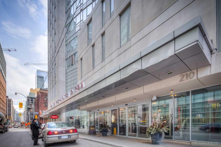 Pantages Hotel And Condominium