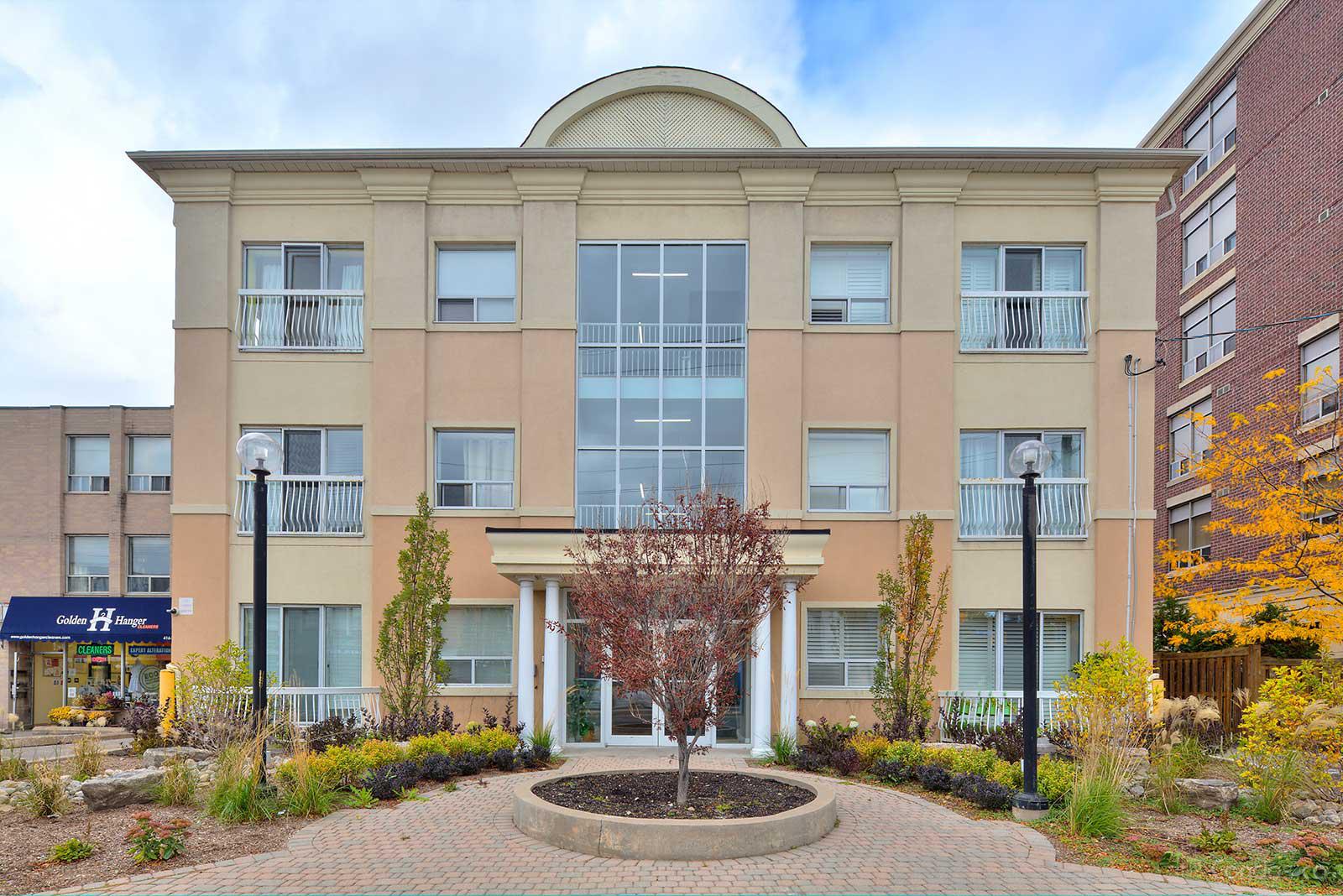 Scoop Condos