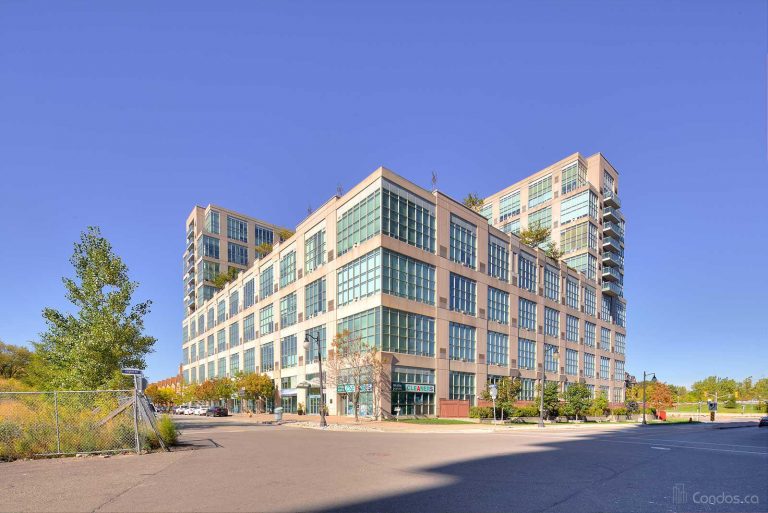 Grand Harbour Townhomes