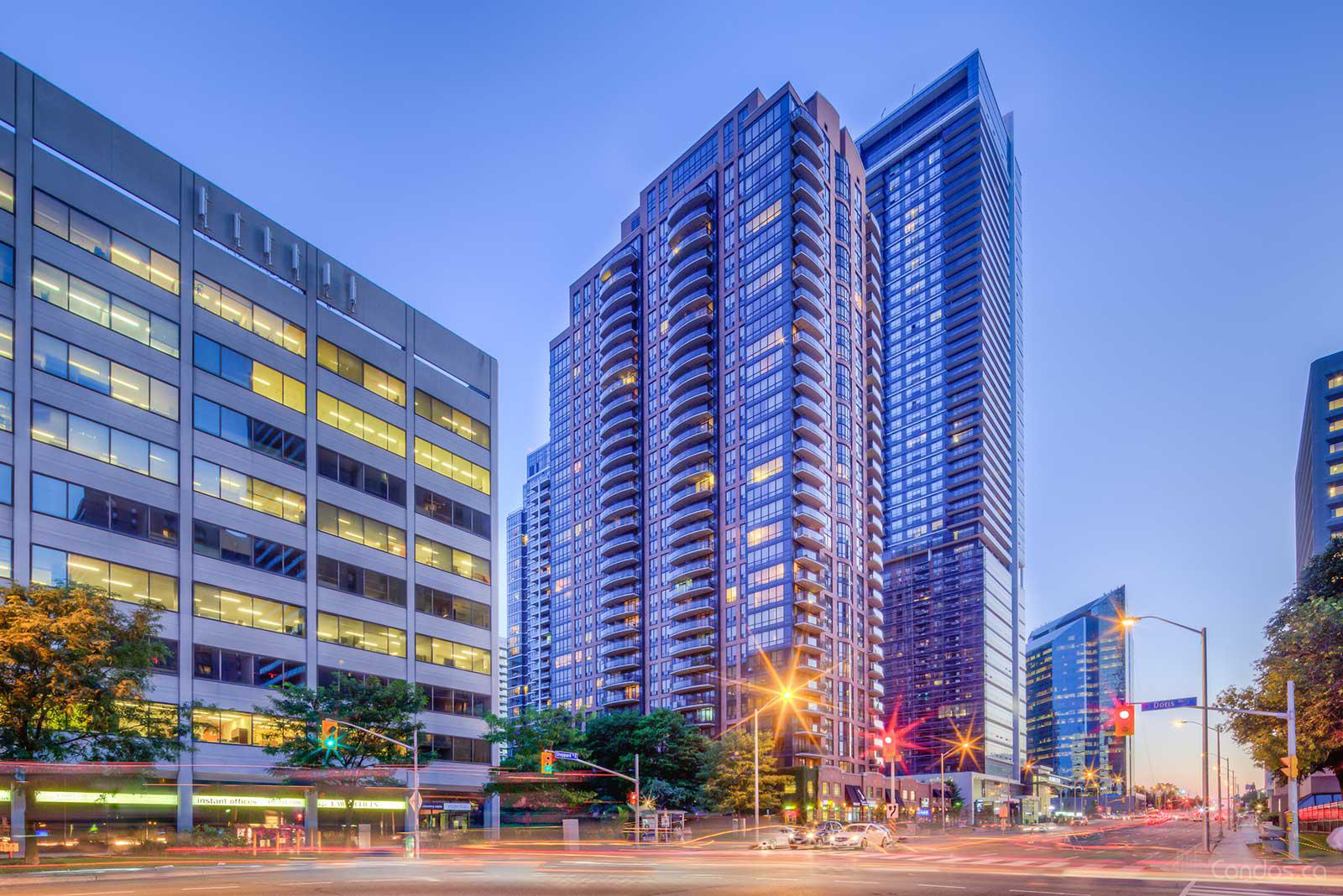 Ei8hty8 Condos