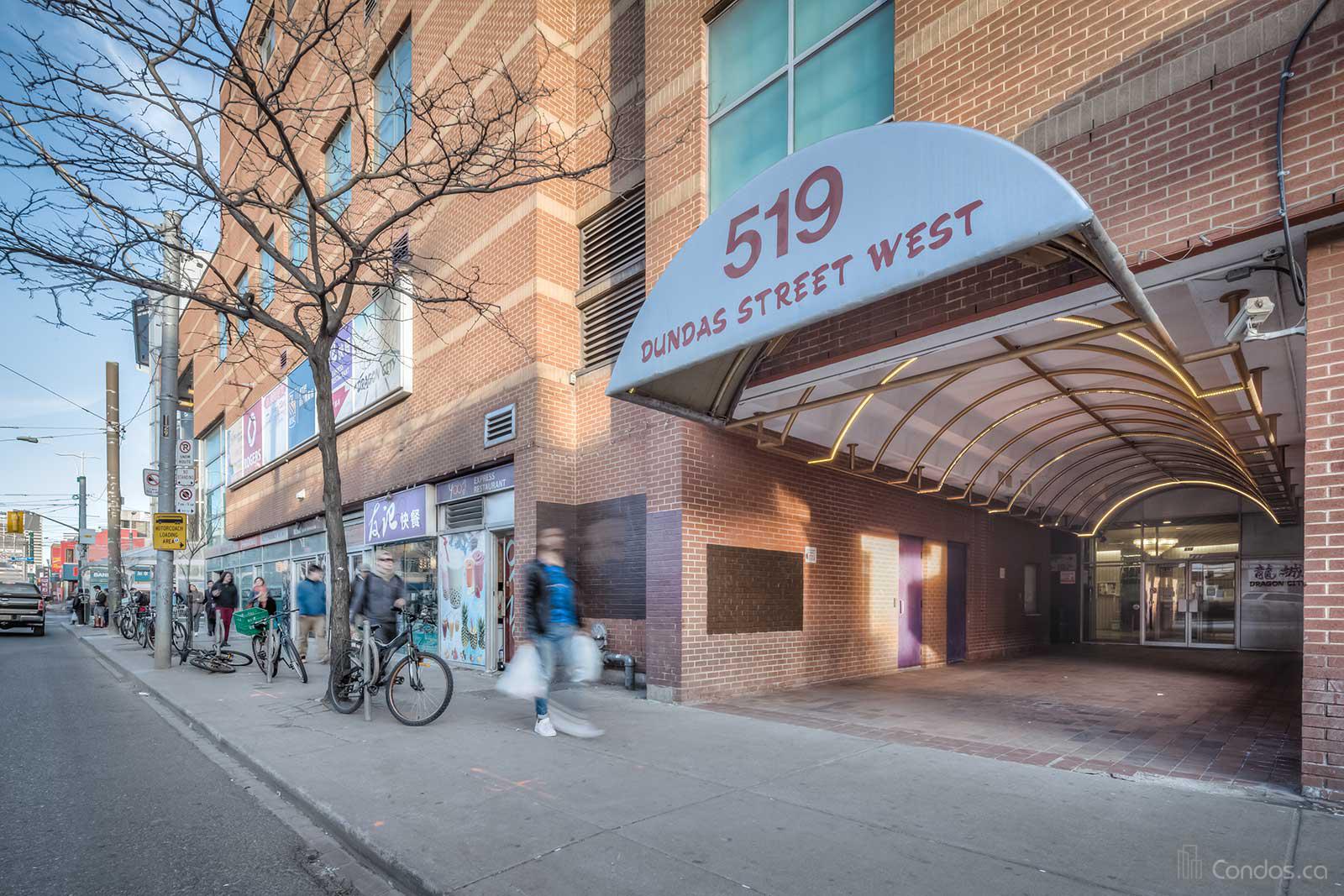 519 Dundas