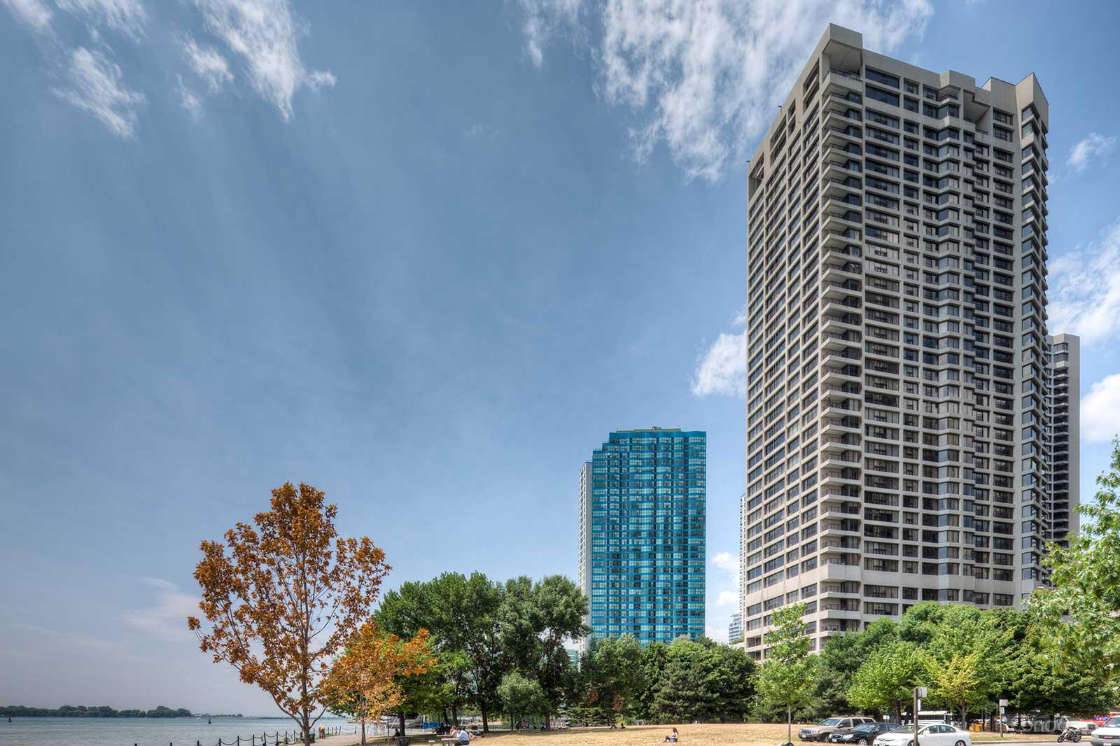 Monde Condominiums