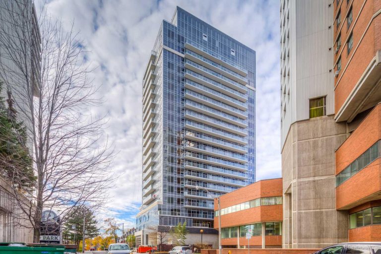 City Towns At The Berwick