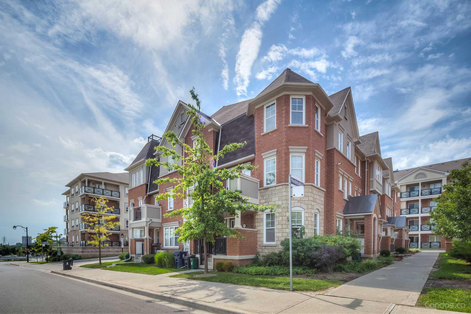 St Clair Pointe