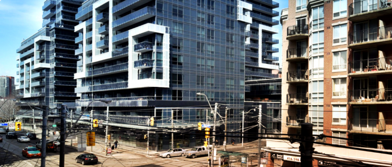 King St West (Entertainment District)