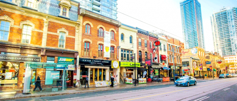 Queen St West (Fashion District)